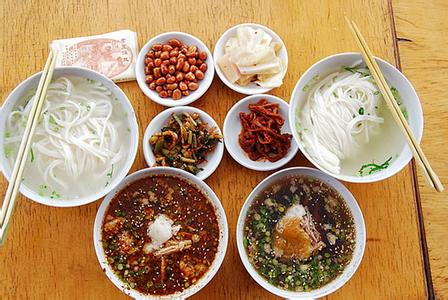 巍山粑肉饵丝